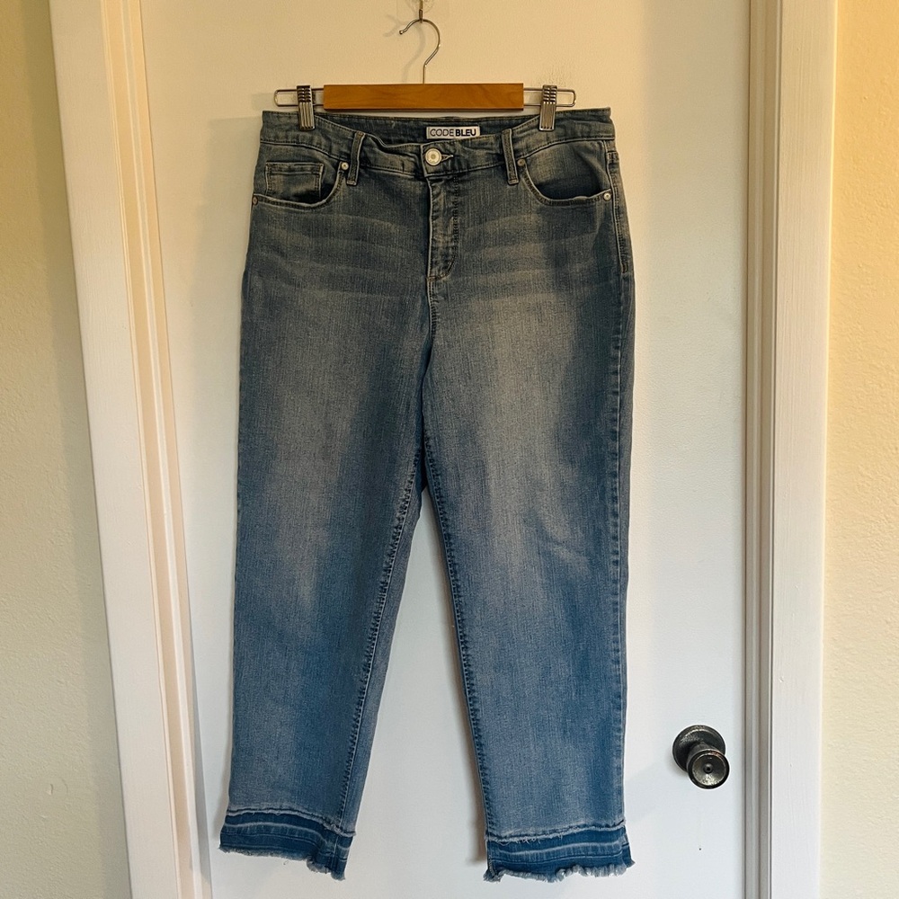 Code Bleu‎ Women's Cropped Blue Jeans, Size 10